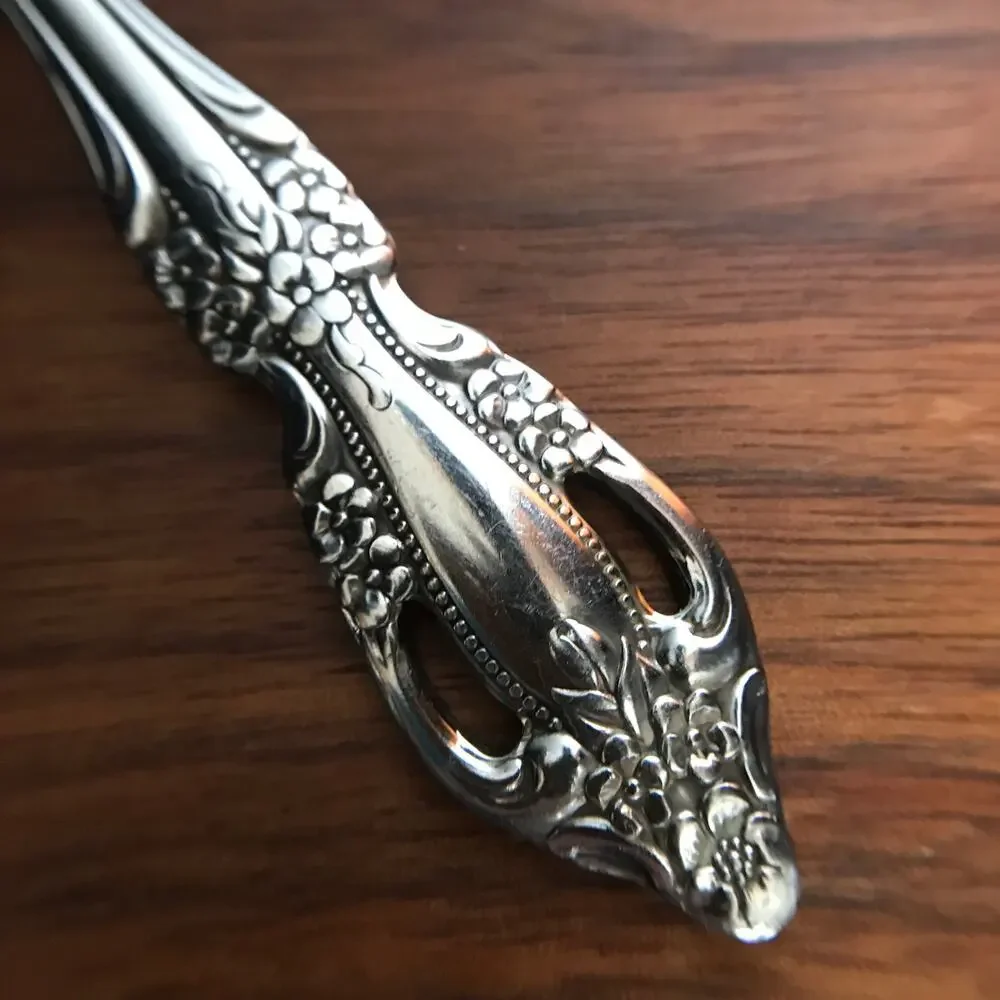 Oneida raphael stainless
